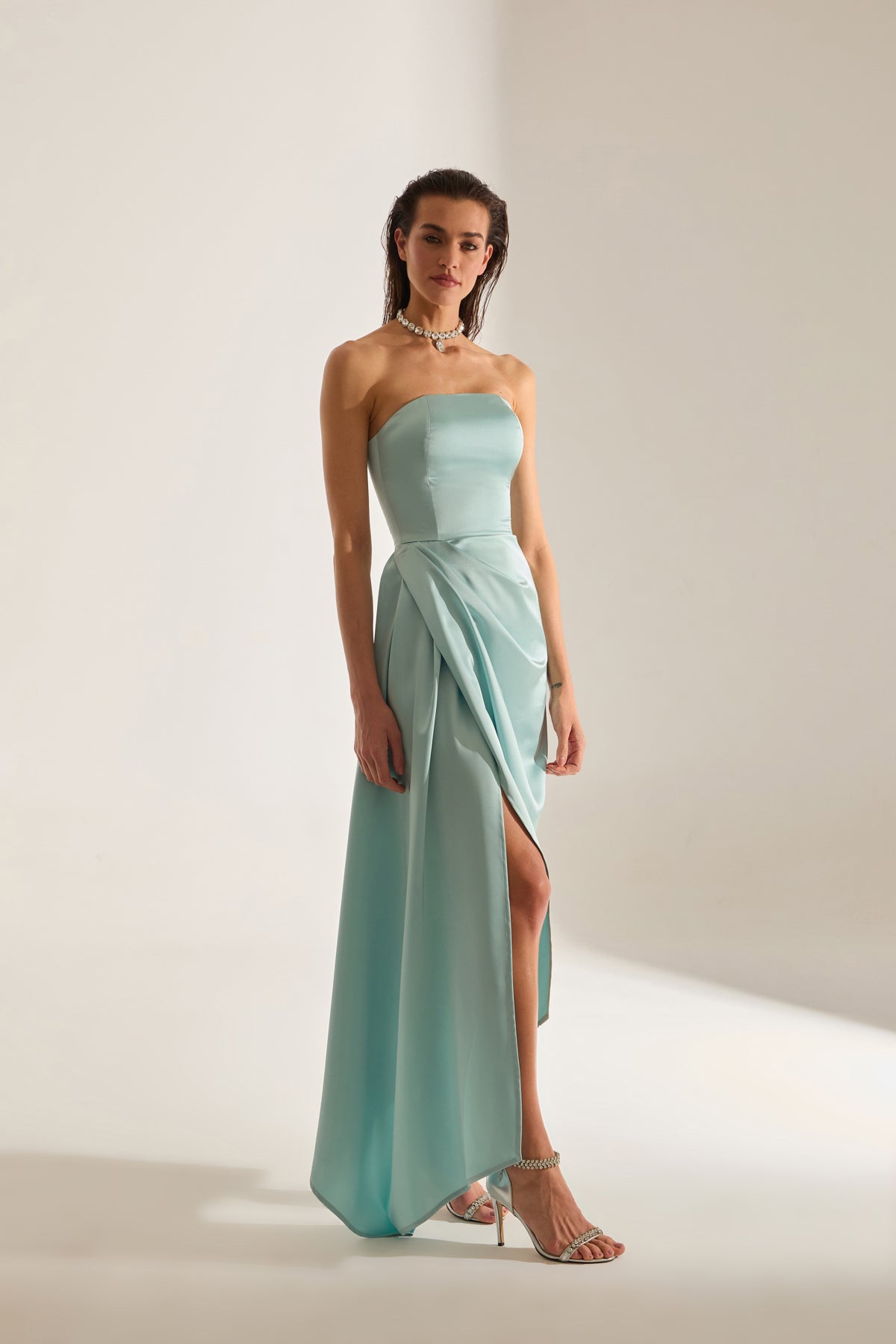 Morie Turkuaz Strapless Abendkleid