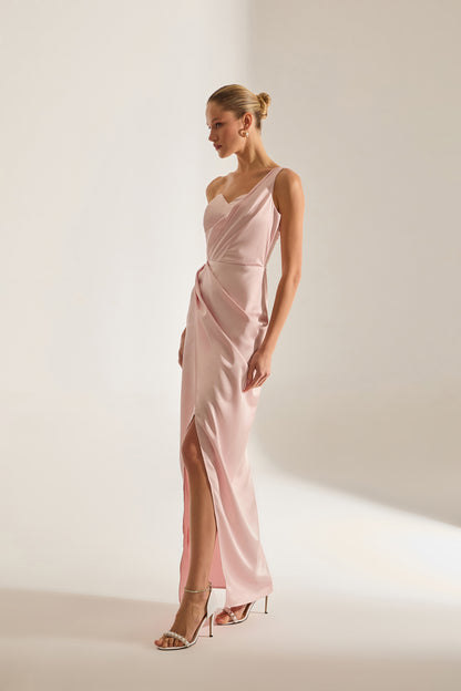 SLEEVELESS DRESS WITH DRAPED DETAIL IN POWDER PINK