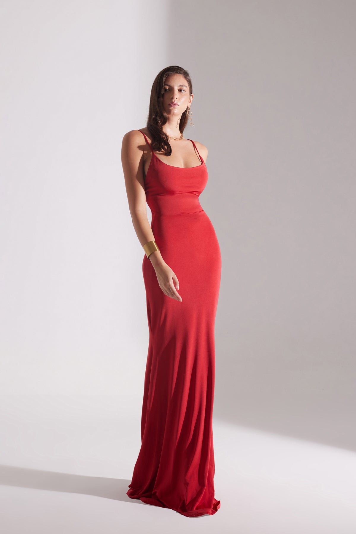 REBECCA ROTES FISCHKLEID MIT RIEMEN