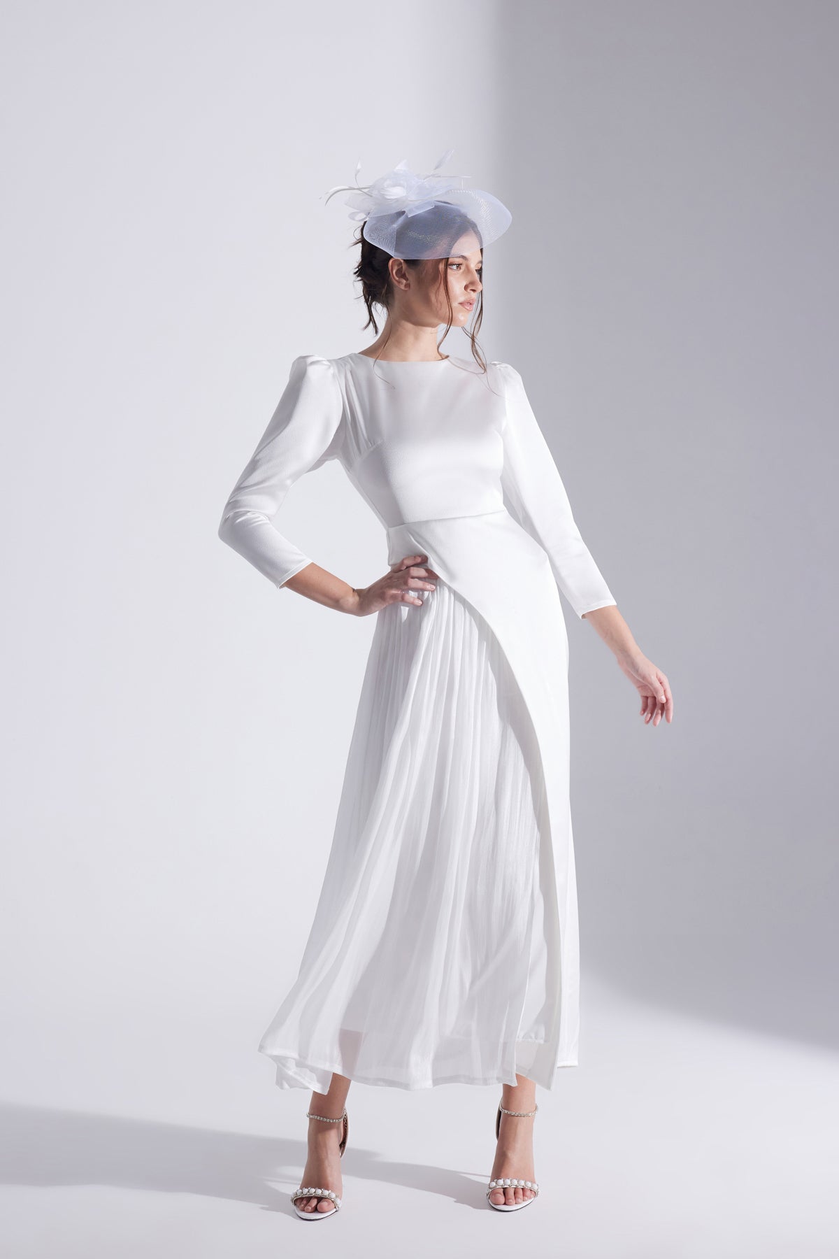 RIVA WHITE ASYMMETRICAL DETAILED CHIFFON SKIRT DRESS