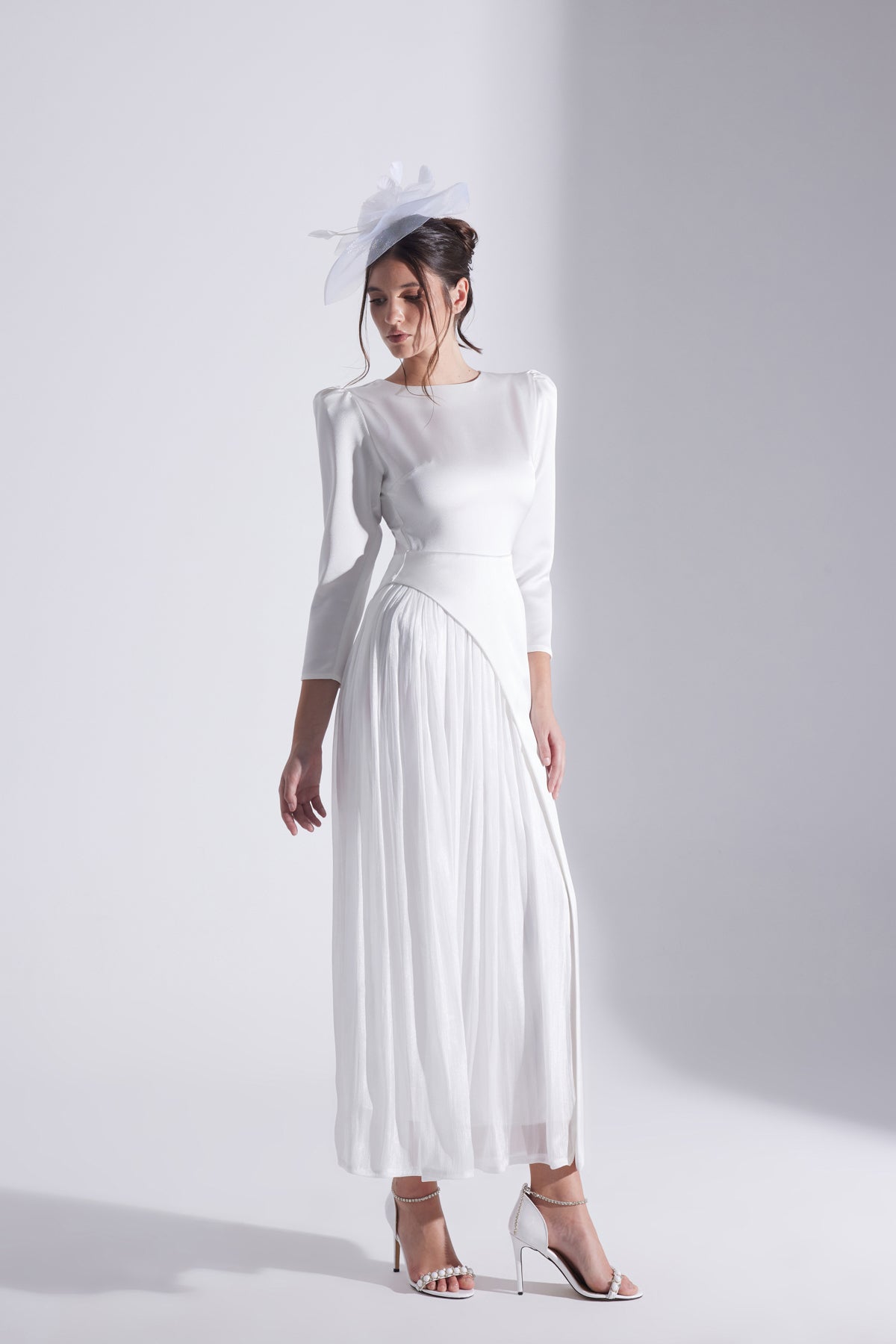 RIVA WHITE ASYMMETRICAL DETAILED CHIFFON SKIRT DRESS