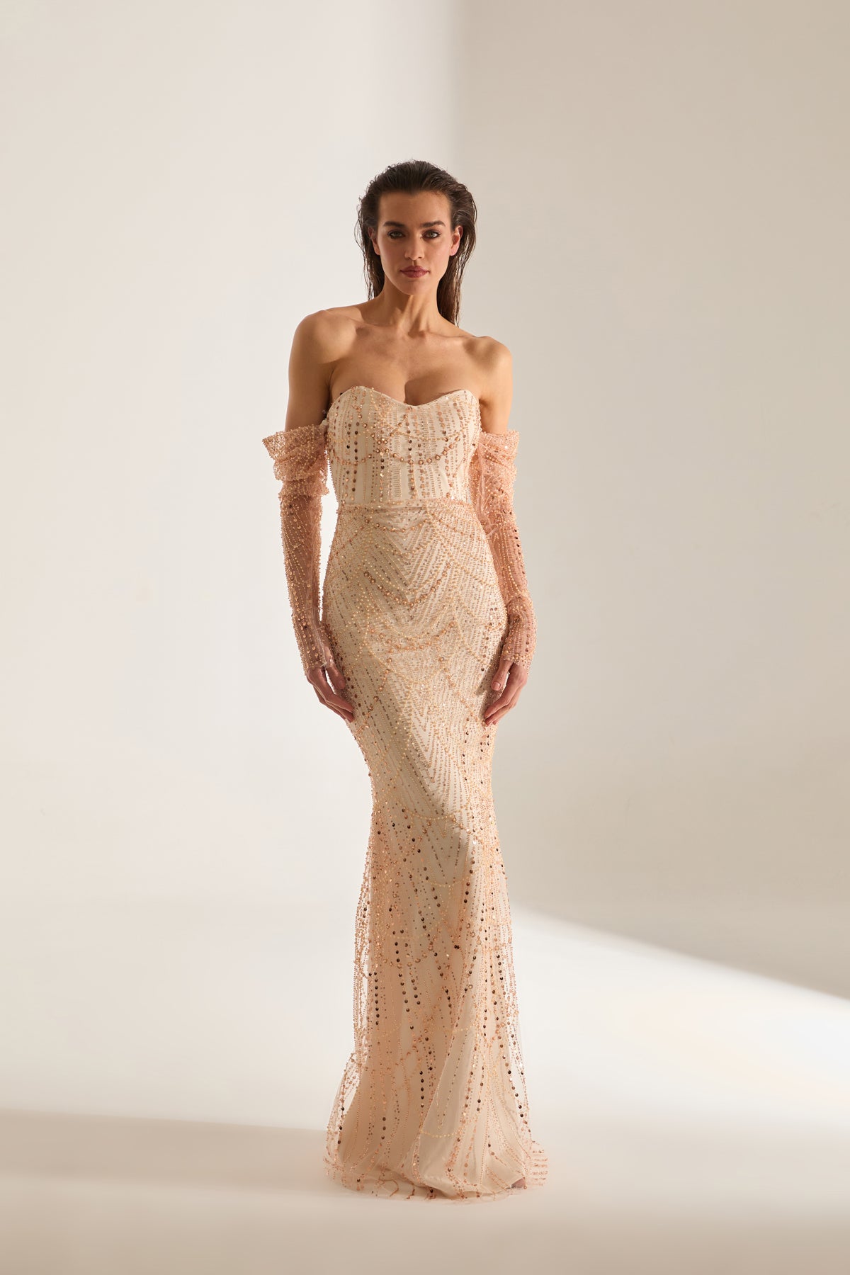 Lineta Perlenbesticktes Strapless Fischgold Abendkleid