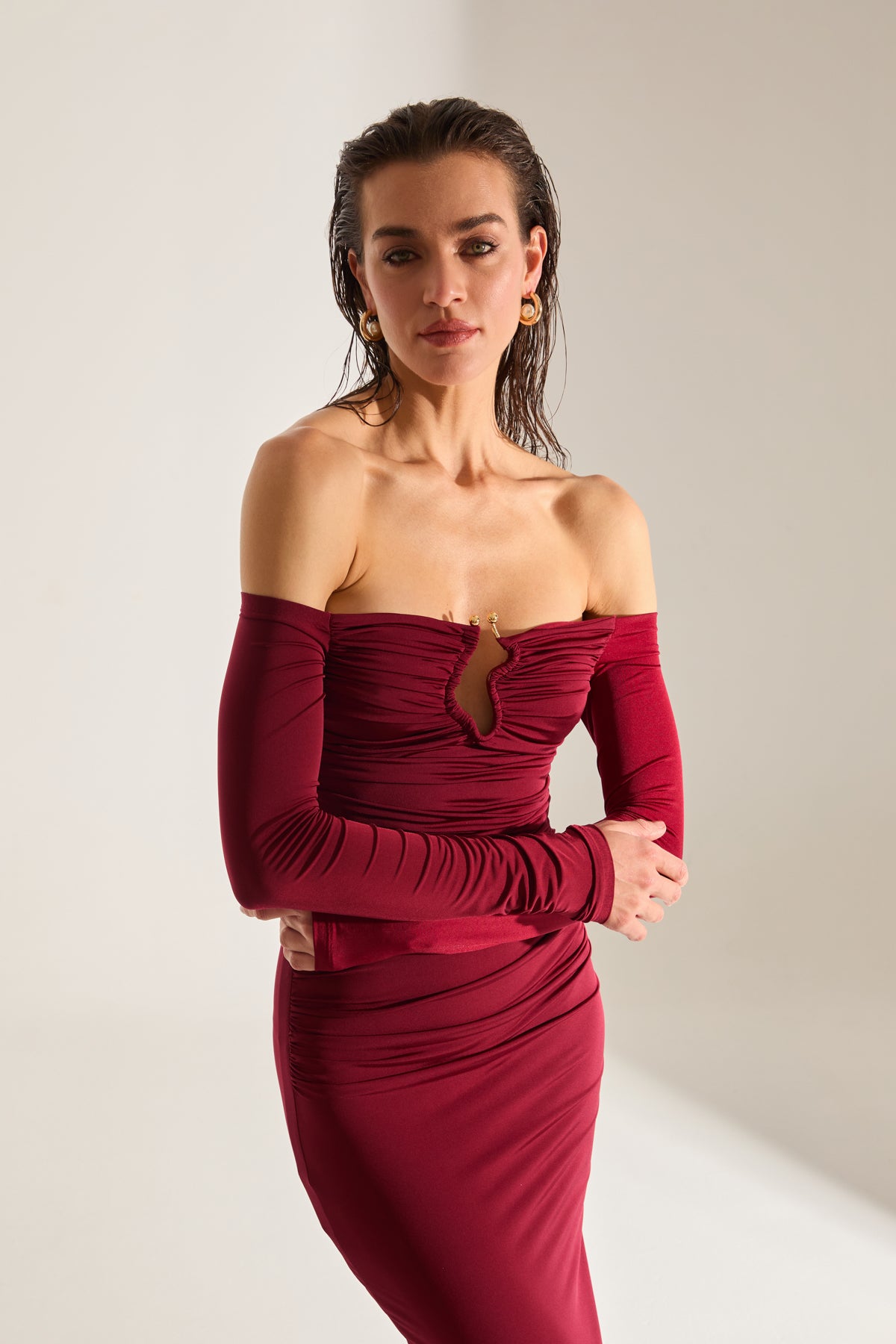 Mathilda Low Shoulder MAROON Midi Dress